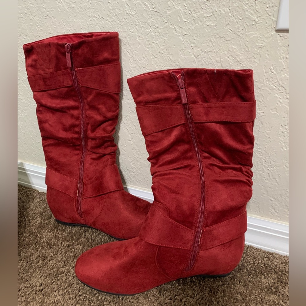 Red Boots NWT